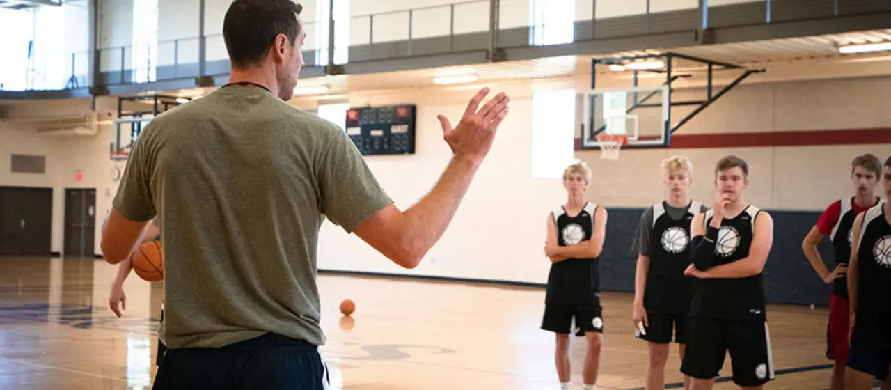 Servant Leadership Series on Basketball Foresight