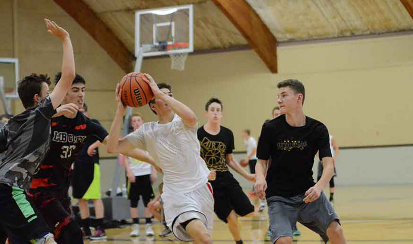 Player drives the middle at NBC Camps