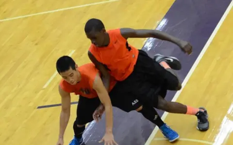 Basketball camps boys older 13