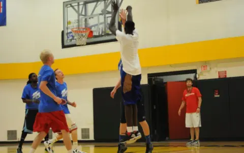 Basketball camps olds