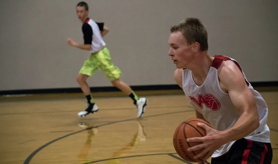 Get better at basketball with intensive weekly training by NBC Basketball Camps Varsity Academy